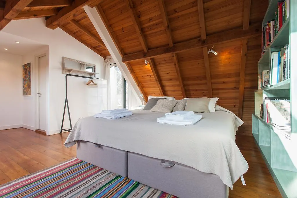 Flh Bairro Alto Loft With Sunny Terrace Daire Lisboa